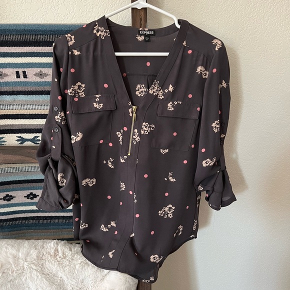Express Tops - Express dress top.